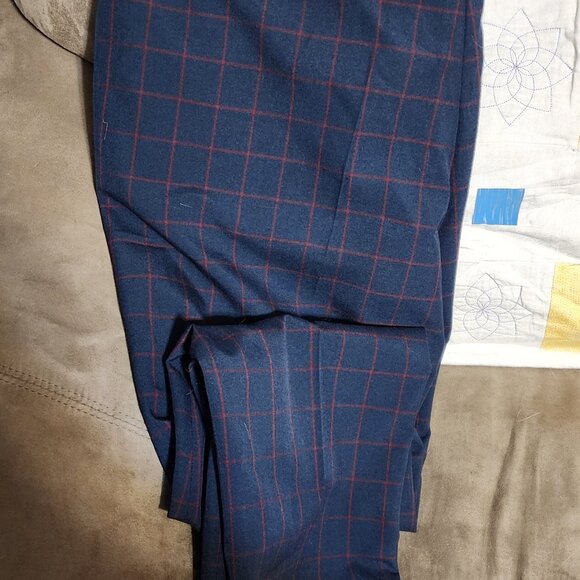 Men's asos blue and red windowpane suit pants, size 38 x 32 - Picture 8 of 8